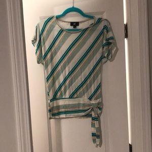 Blue stripe top